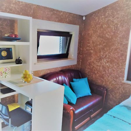 Studio Oliva - Free Parking Пула Экстерьер фото